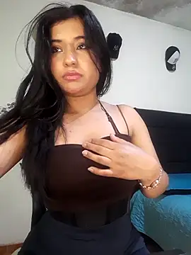 yuliparis online show from September 2025 03:53:01 AM