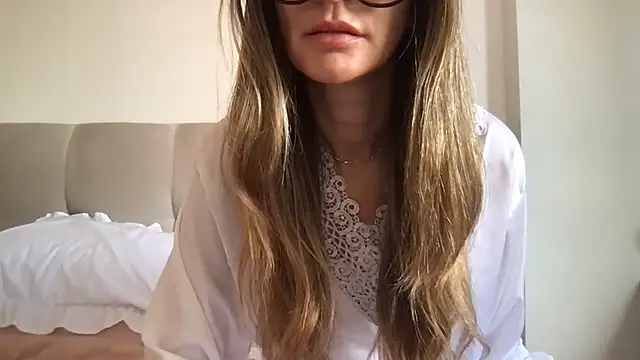 paolajonez online show from January 2025 11:22:01 AM