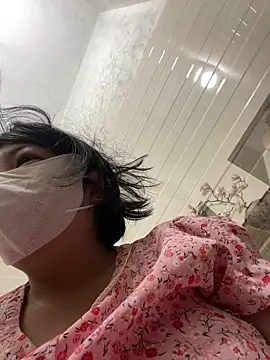 Hachi Sweetbabie  online show from March 2026 09:11:01 PM