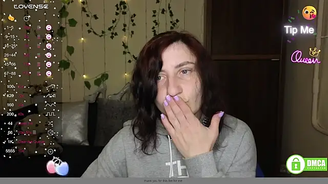 Snapshot of Muse_kitty_jenia chatting on April 2026 05:28:01 PM Muse kitty jenia online show from April 2026 05:28:01 PM