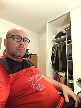 Snapshot of veryverybigdick45 chatting on May 2026 10:28:02 PM veryverybigdick45 online show from May 2026 10:28:02 PM