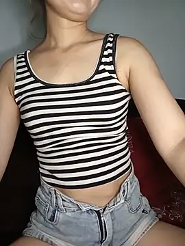Snapshot of Girl20sexy chatting on May 2026 06:25:02 PM Girl20sexy online show from May 2026 06:25:02 PM