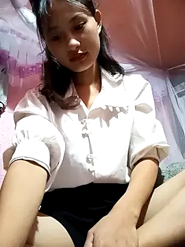 trieungoclnt online show from October 2025 04:24:01 AM