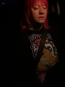 poussichienne online show from May 2026 03:24:01 AM