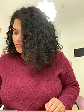 Curvydesifromgermany online show from October 2025 12:37:01 PM