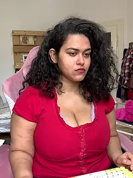 Curvydesifromgermany online show from March 2026 10:10:01 AM