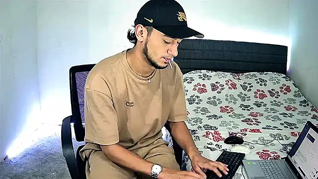 Kevin Torres online show from December 2025 11:05:01 AM