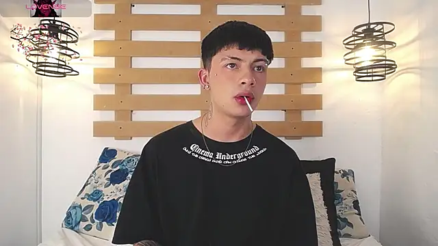 Steev Novoa online show from February 2025 11:02:01 AM