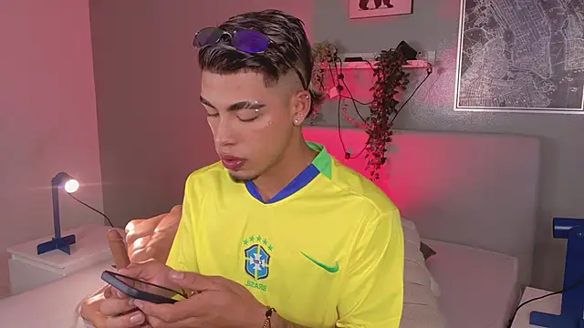 Ken-boy  online show from April 2026 11:33:01 AM