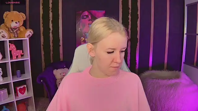 Selenatrend online show from April 2026 12:10:01 PM