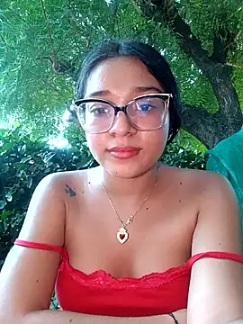 Snapshot of -VICKKY chatting on January 2025 10:37:02 PM -VICKKY online show from January 2025 10:37:02 PM