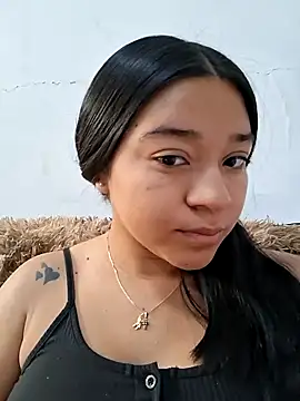 Snapshot of -VICKKY chatting on May 2026 02:36:02 PM -VICKKY online show from May 2026 02:36:02 PM