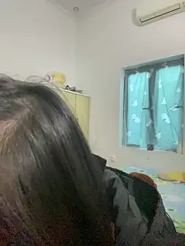 Snapshot of thithi8369 chatting on December 2024 04:23:02 AM thithi8369 online show from December 2024 04:23:02 AM