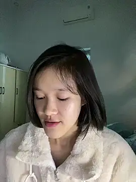 Snapshot of thithi8369 chatting on February 2025 04:25:02 AM thithi8369 online show from February 2025 04:25:02 AM