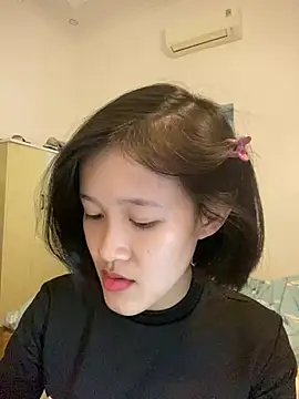 Snapshot of thithi8369 chatting on March 2025 02:04:02 AM thithi8369 online show from March 2025 02:04:02 AM