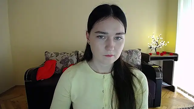 Snapshot of Pretty_shy chatting on June 2026 08:38:01 AM Pretty shy online show from June 2026 08:38:01 AM