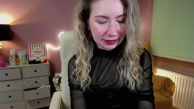 Mia Tasty online show from February 2025 02:33:01 PM