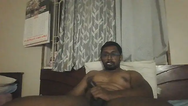 Snapshot of chennaibull101 chatting on June 2026 06:00:02 PM chennaibull101 online show from June 2026 06:00:02 PM