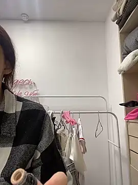 AnaWest online show from September 2025 05:57:02 AM