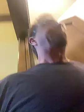 sluttydylan online show from November 2025 07:51:02 PM