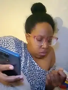 madamsensuale online show from January 2025 10:15:02 PM