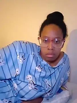 madamsensuale online show from January 2025 03:00:02 AM