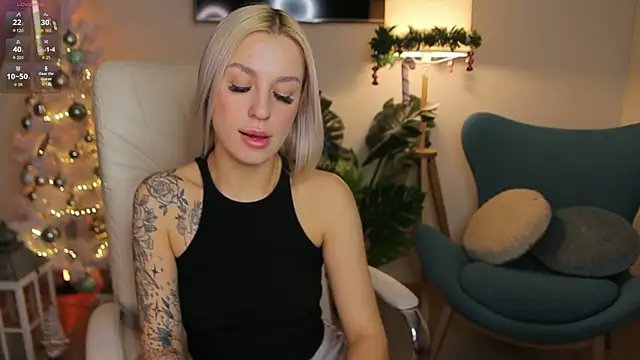 Crystal Barbie online show from December 2024 11:58:01 PM