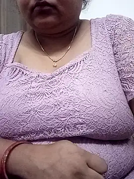 smile pretty online show from December 2024 06:17:01 PM