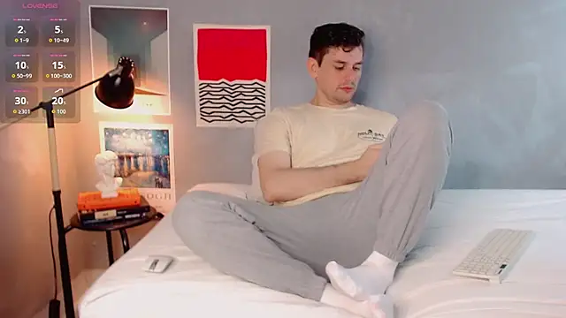 Elio555 online show from November 2025 12:10:02 AM