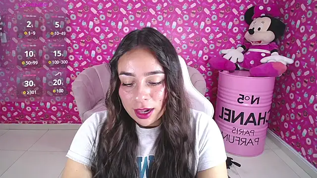 Snapshot of Georgina_1t chatting on February 2025 01:14:02 PM Georgina 1t online show from February 2025 01:14:02 PM