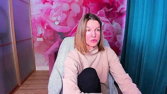 EmilyWalkeri online show from February 2025 07:05:01 AM