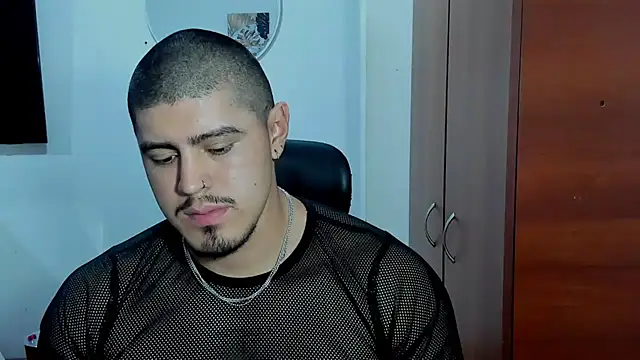 Baltazar Dupont online show from November 2025 02:25:01 AM