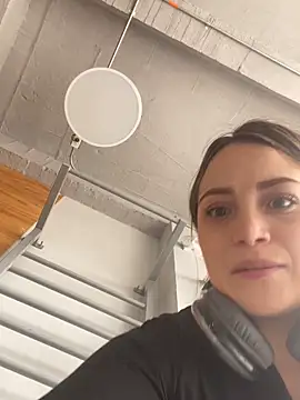 cindy love2 online show from February 2026 02:24:02 PM