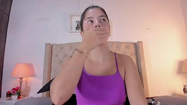 Snapshot of allisson_m chatting on November 2025 12:05:02 PM allisson m online show from November 2025 12:05:02 PM