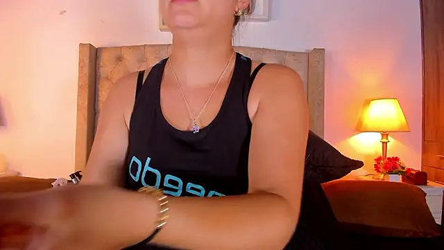 Snapshot of allisson_m chatting on February 2026 12:12:01 PM allisson m online show from February 2026 12:12:01 PM