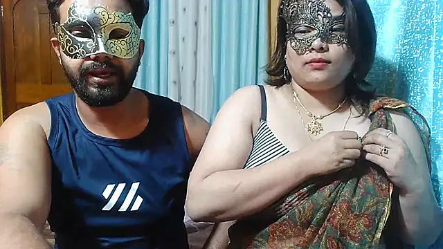 Cutehornycouples online show from March 2025 07:15:01 PM