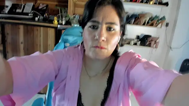 Snapshot of Cristina_Vanegas631 chatting on April 2026 08:45:02 PM Cristina Vanegas631 online show from April 2026 08:45:02 PM