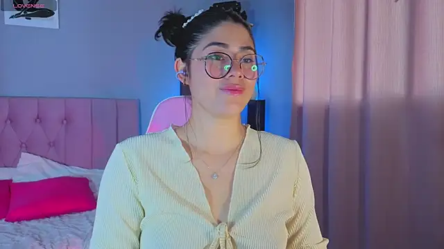 LoaLuxury online show from November 2025 05:57:01 PM