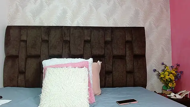 JuanitaDelMar online show from October 2025 08:09:01 PM