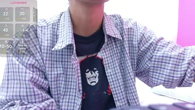 yourcuteneighbourr online show from December 2025 03:01:02 AM