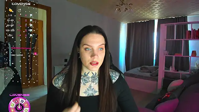 Snapshot of AizaRose chatting on April 2026 07:24:01 AM AizaRose online show from April 2026 07:24:01 AM