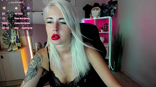 Snapshot of Mermaid_N chatting on July 2026 01:45:01 AM Mermaid N online show from July 2026 01:45:01 AM