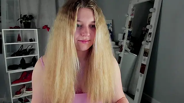 Rebecca Kelly online show from January 2026 02:28:01 AM