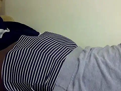 Sexxy slim honey online show from November 2025 04:34:02 AM