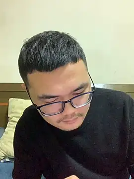 Snapshot of lililiwuwuwu chatting on December 2024 12:41:02 PM lililiwuwuwu online show from December 2024 12:41:02 PM