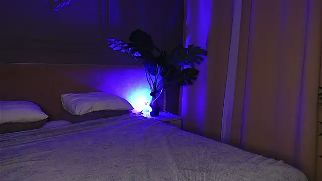 Liv Fay online show from January 2026 03:05:01 PM