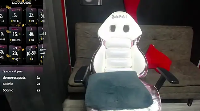 Snapshot of sailor_moon07 chatting on February 2025 08:52:02 AM sailor moon07 online show from February 2025 08:52:02 AM