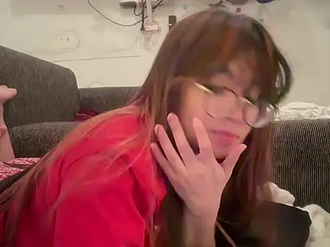 Snapshot of Pinkyrose111 chatting on February 2026 08:33:01 AM Pinkyrose111 online show from February 2026 08:33:01 AM