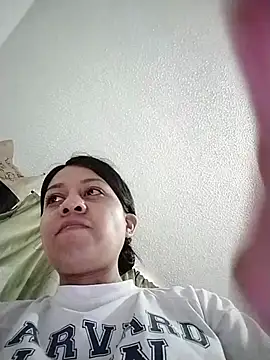 Snapshot of Tiphanydirty3 chatting on June 2026 11:03:01 PM Tiphanydirty3 online show from June 2026 11:03:01 PM