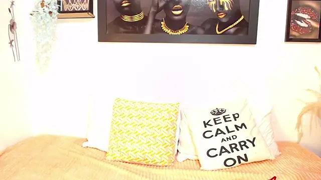 Snapshot of NahomyAndrews chatting on September 2025 02:40:02 PM NahomyAndrews online show from September 2025 02:40:02 PM